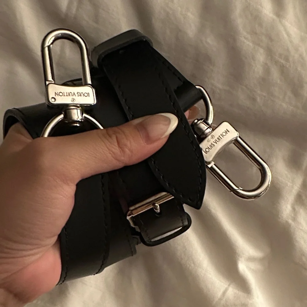 Louis Vuitton Black Strap with Silver Hardware - Picture 2 of 9